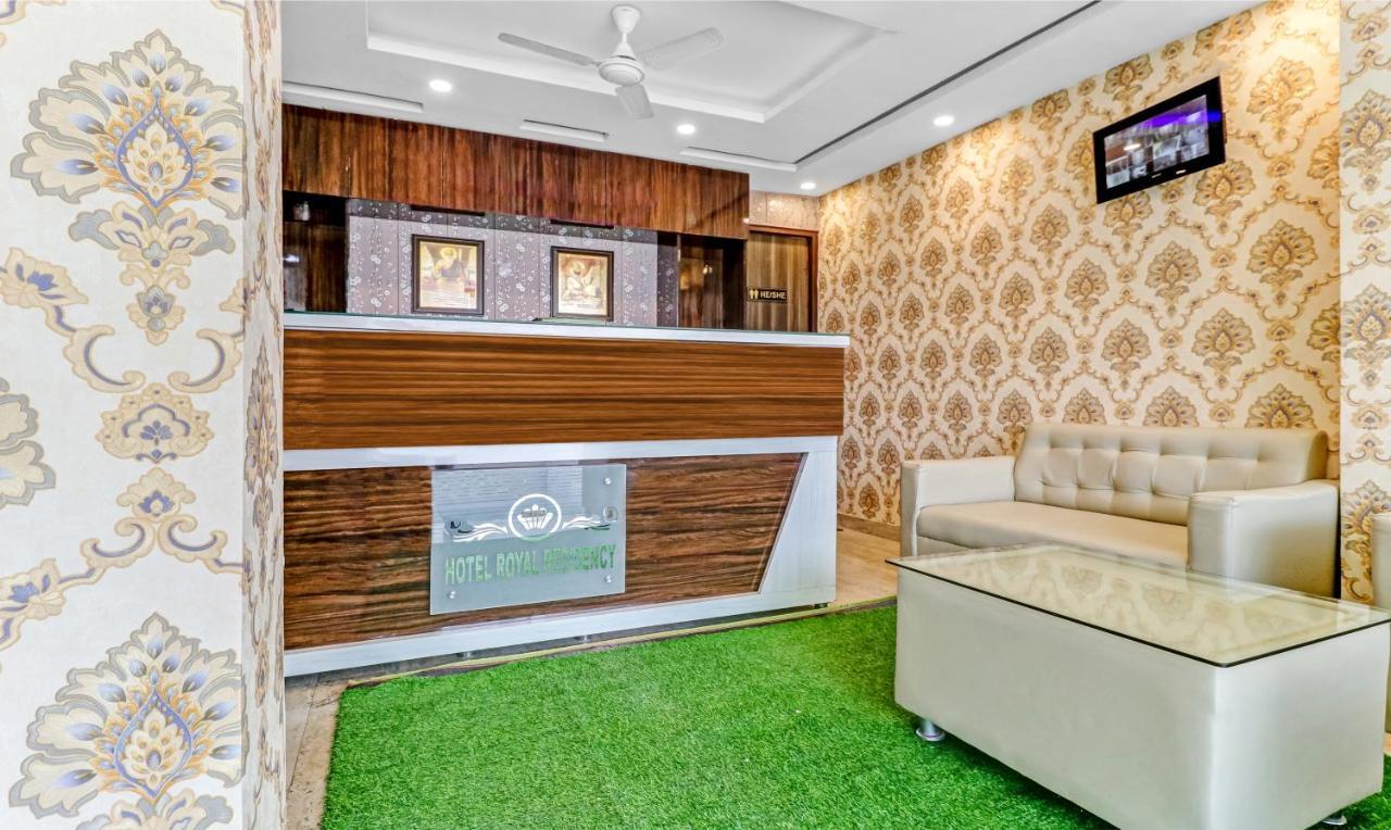 Itsy Hotels Royal Residency Sohana Екстер'єр фото