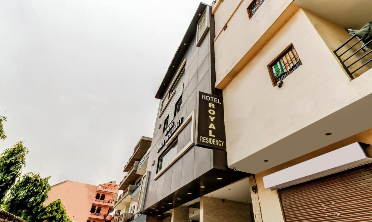 Itsy Hotels Royal Residency Sohana Екстер'єр фото